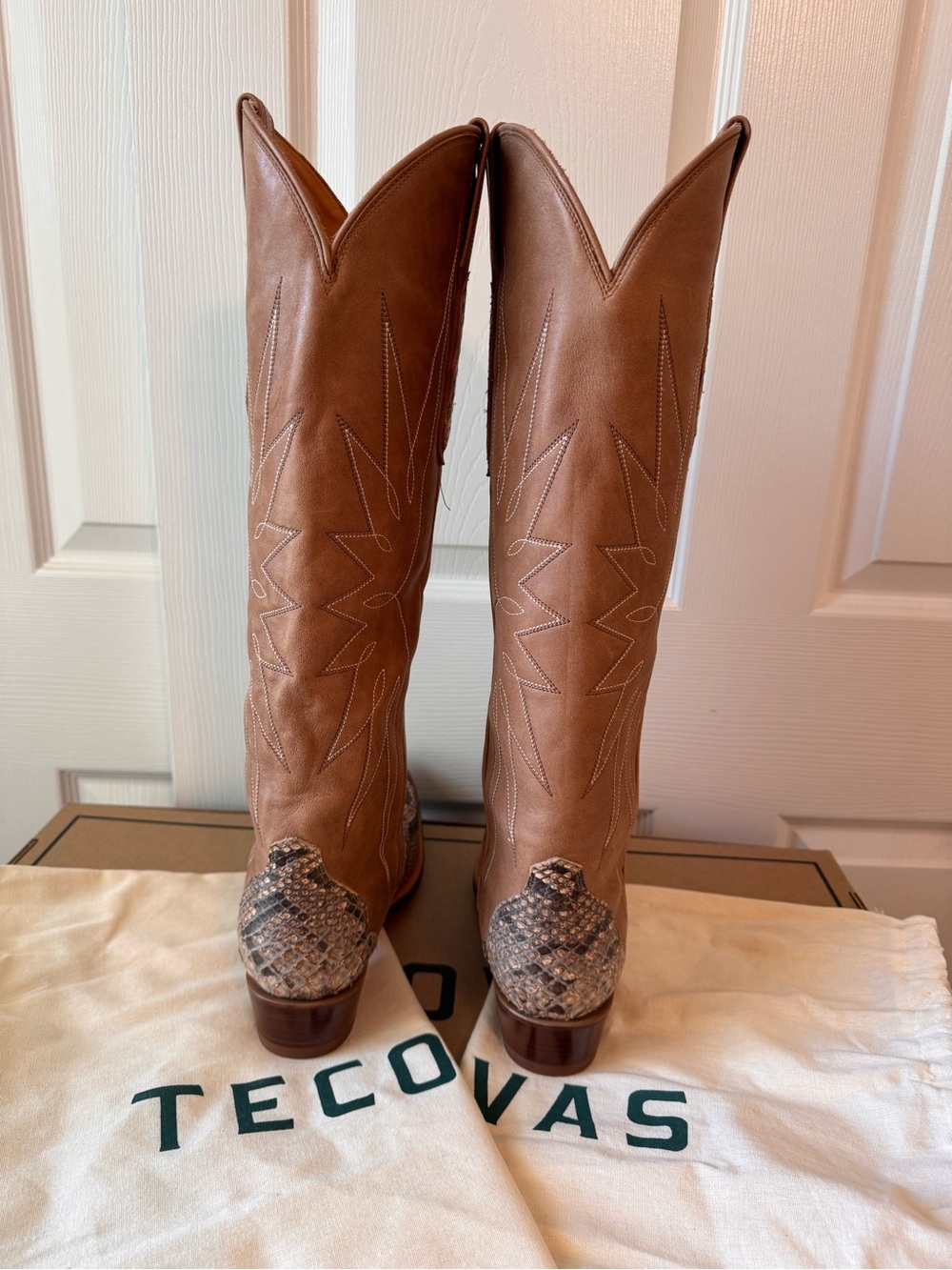 Tecovas Loretta Python Western Boot - Picture 3 of 11